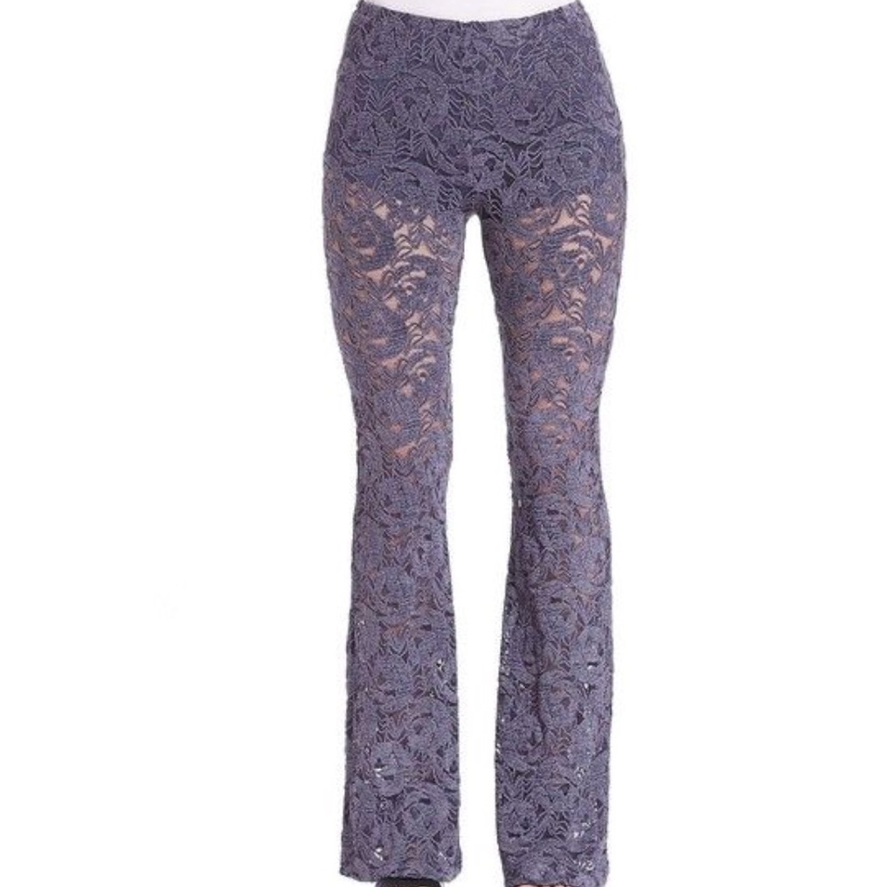 Design Lab gray lace pants.